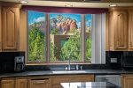 And perfect Sedona views from the kitchen